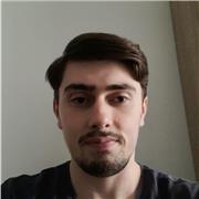 Enseigne le français à des personnes qui ont du mal avec la langue